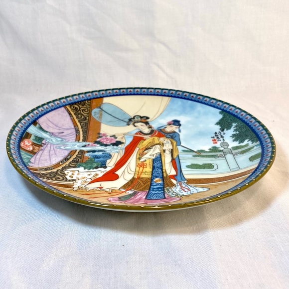1986 Imperial Jingdezhen Porcelain -Beauties of the Red Mansion Collectors Plate - Picture 2 of 12